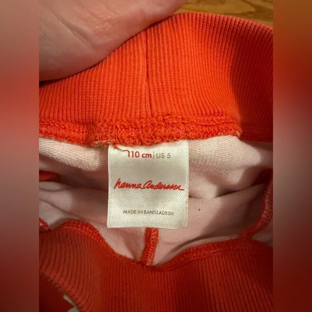 Hanna Andersson Print Sweatpants In French Terry Tangy Red Bow Print size 110 5
